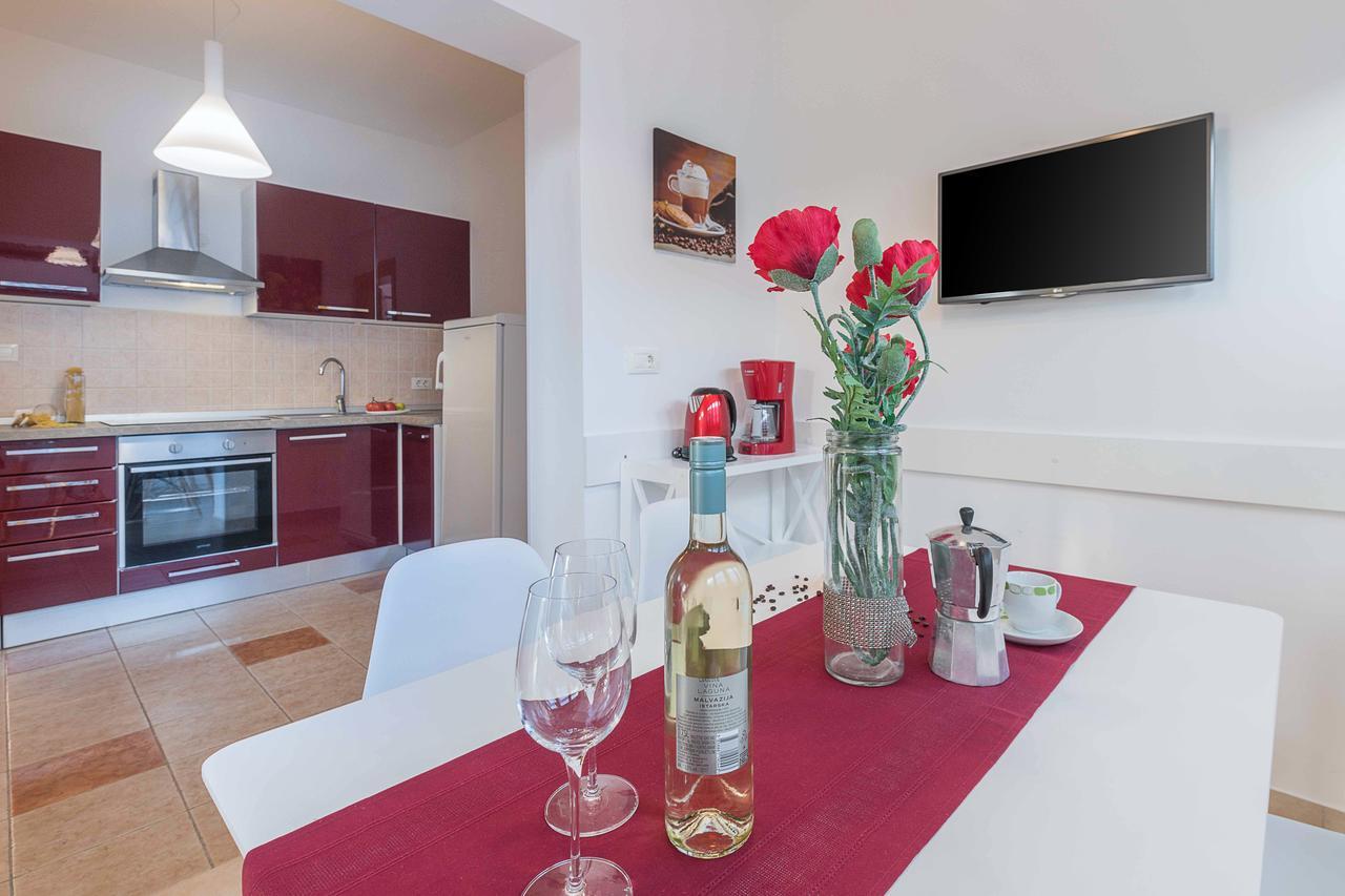 Apartments Villa Tre Marie Ρόβινι Εξωτερικό φωτογραφία