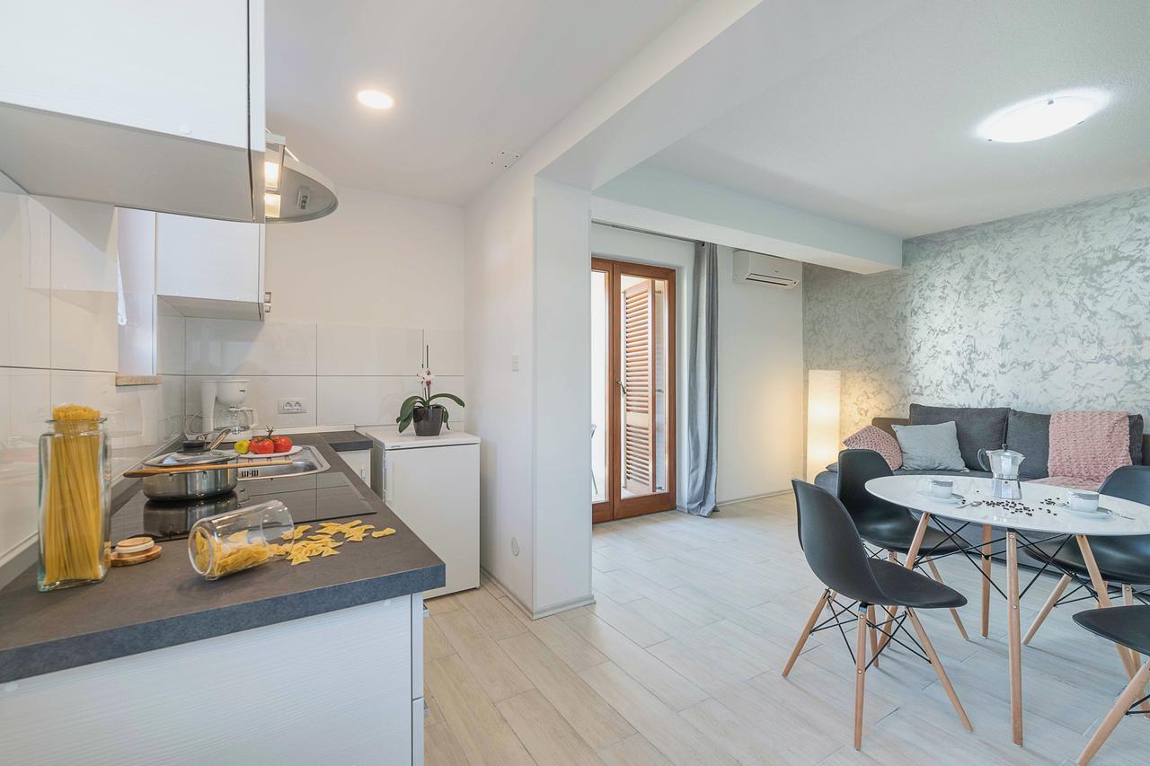Apartments Villa Tre Marie Ρόβινι Εξωτερικό φωτογραφία