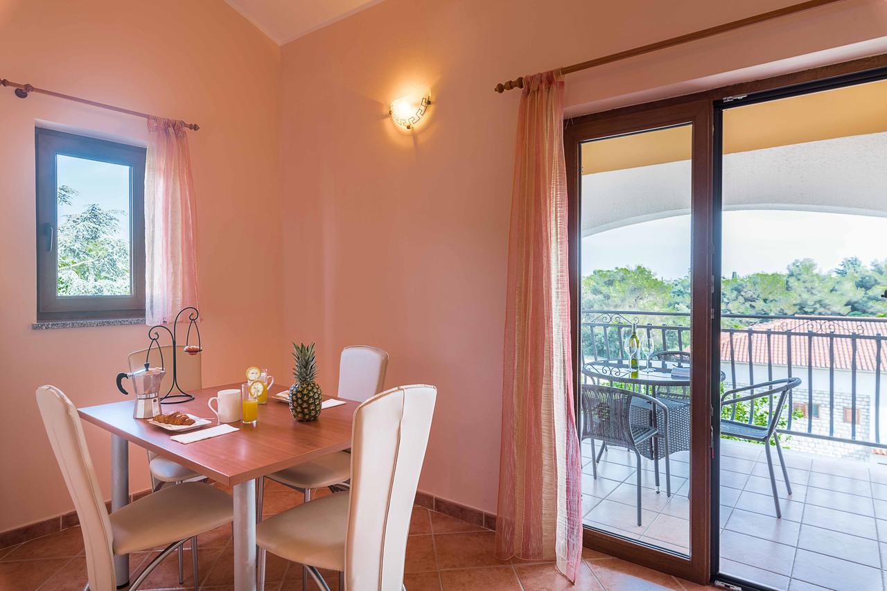 Apartments Villa Tre Marie Ρόβινι Εξωτερικό φωτογραφία
